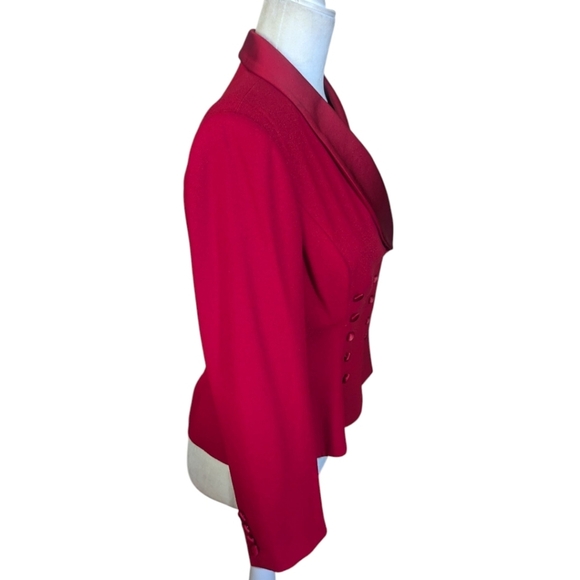 Red Crepe Double-Breasted Peplum Blazer Covered Buttons Satin Lapels NWT Sz 4 - Picture 2 of 11